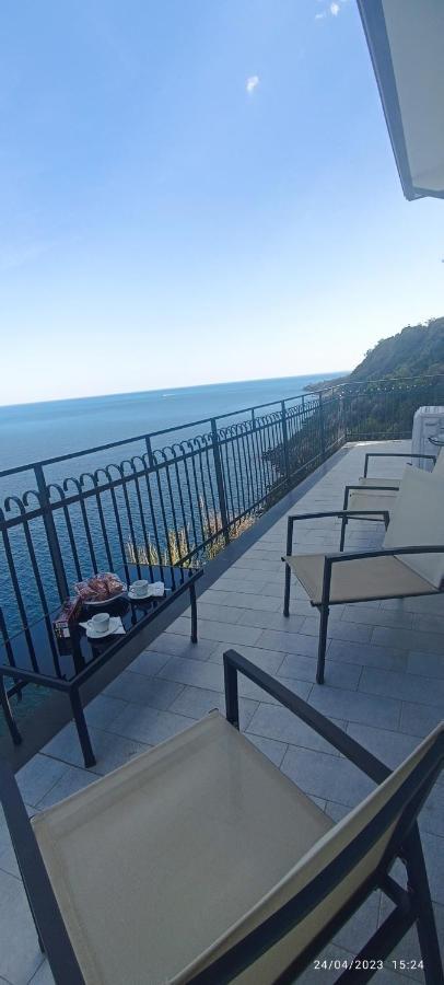 La Timpa Villa Acireale Exteriör bild