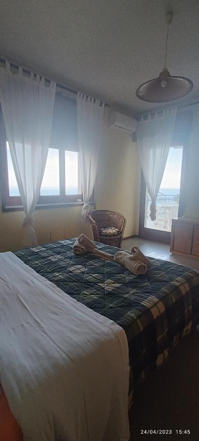 La Timpa Villa Acireale Exteriör bild