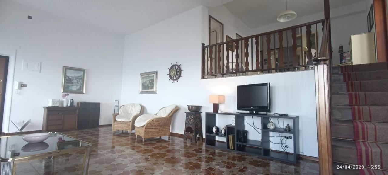 La Timpa Villa Acireale Exteriör bild