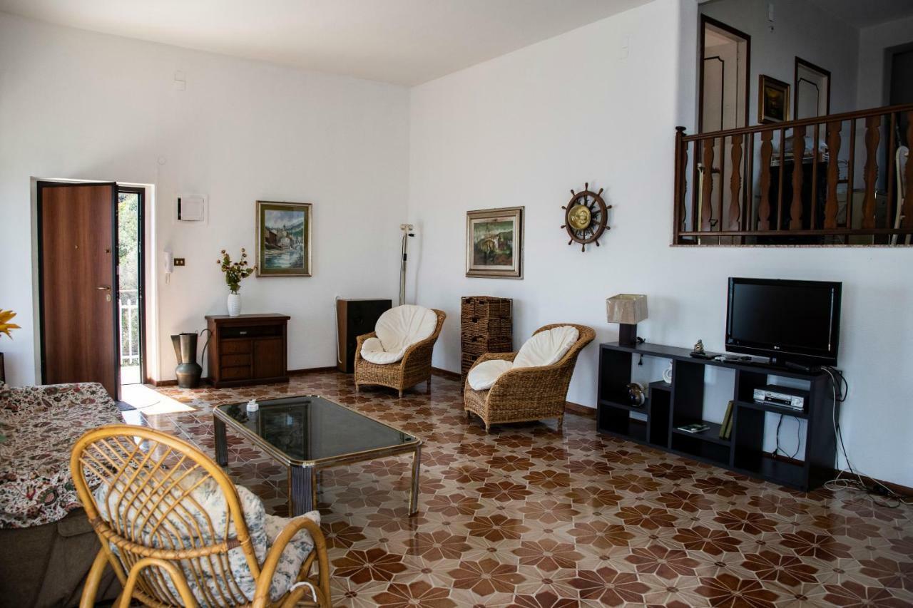 La Timpa Villa Acireale Exteriör bild